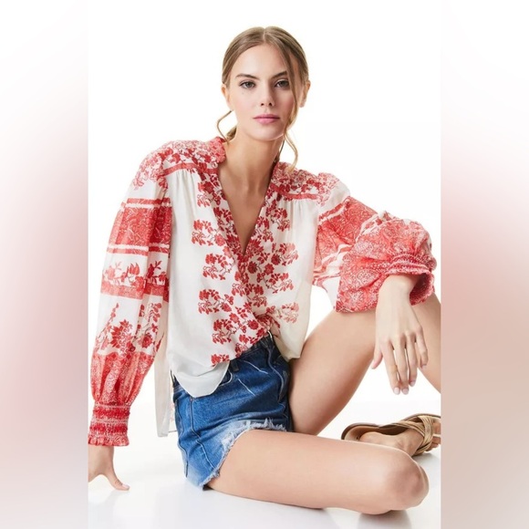 Alice + Olivia Serena Mandarin Collar Blouse Red White V Neck Button Top - Picture 1 of 7